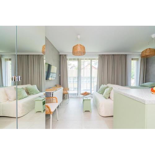 APARTAMENTY MIERZEJA - STEGNA PARK STUDIO, 500 m od plaży