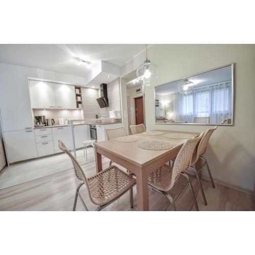 Apartamenty na Wyspie - Zdrojowa 18 - Apartament z sypialnią - Parking