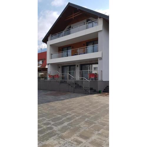 Apartamenty nad jeziorem , RAFFA