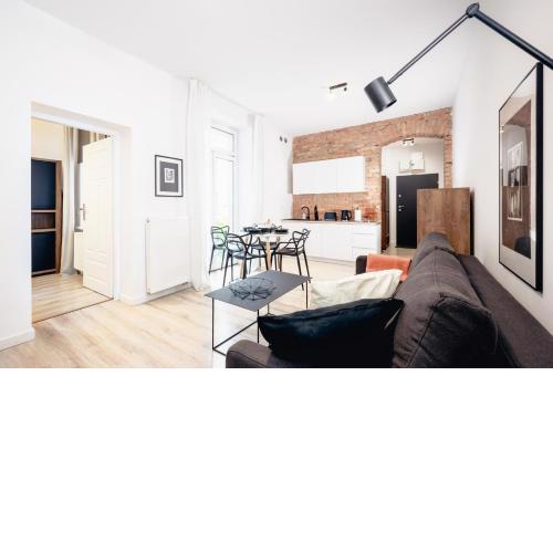 Apartamenty Pamiątkowa 11, 2 rooms, self check in 24h