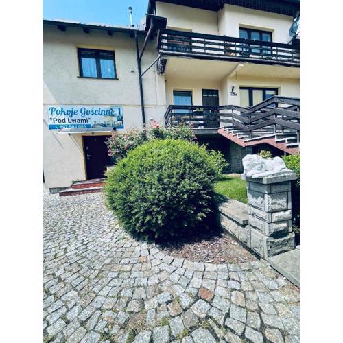 Apartamenty Pod Lwami