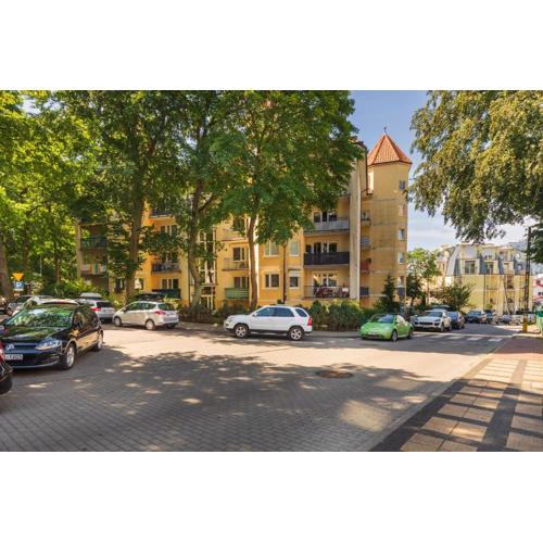 Apartamenty Pod Wieżyczkami by Noclegi Renters