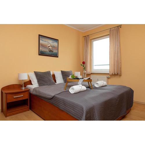 Apartamenty przy plaży Reymonta by Noclegi Renters