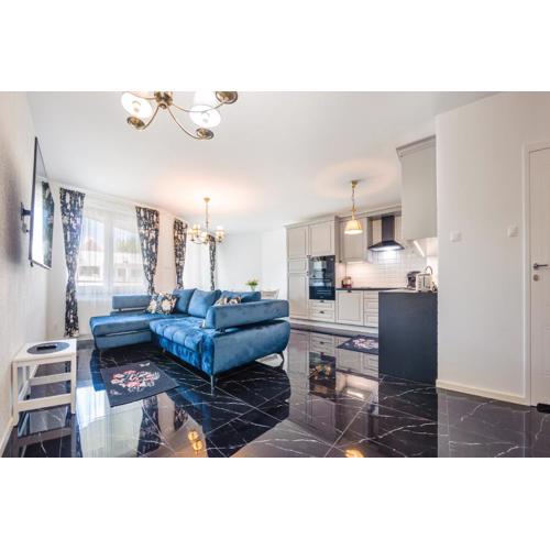 Apartamenty Sun & Snow Bursztynowe Osiedle Jantar - otoczone lasem, plac zabaw
