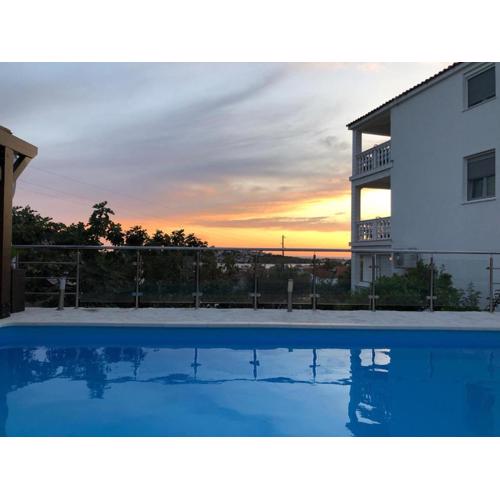 Apartamenty z basenem JULIA