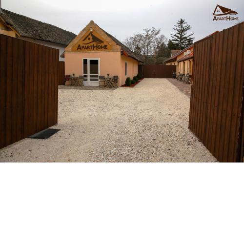 ApartHome
