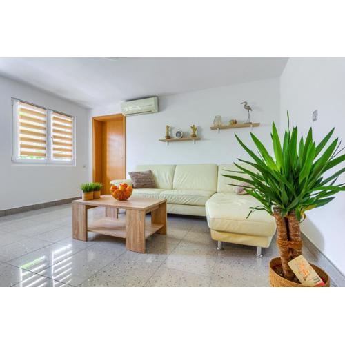 Apartman Adriana