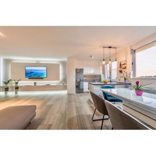 Apartman Agape Zadar with Parking