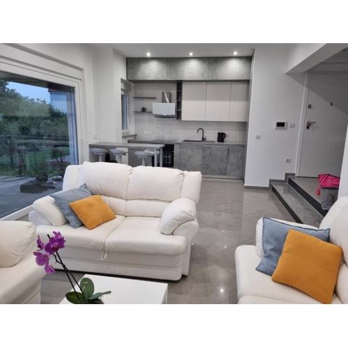 Apartman Ani