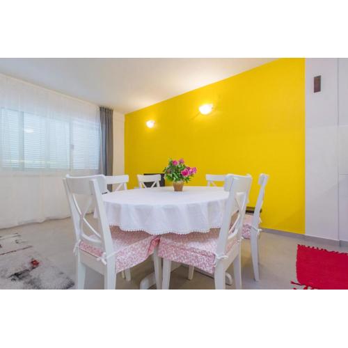 Apartman Burica PRIMOŠTEN
