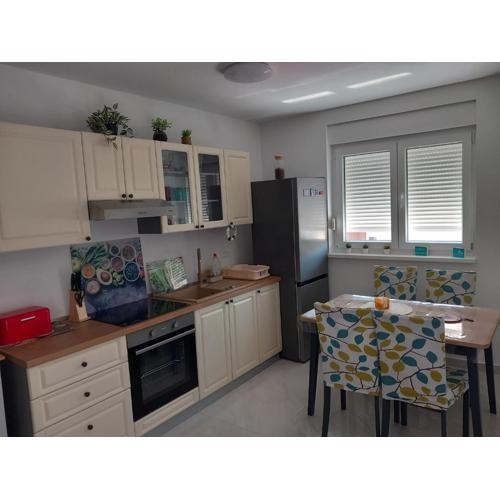 Apartman Dina