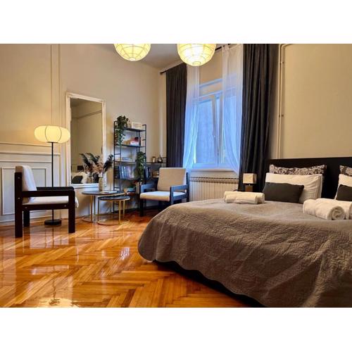 Apartman Grey
