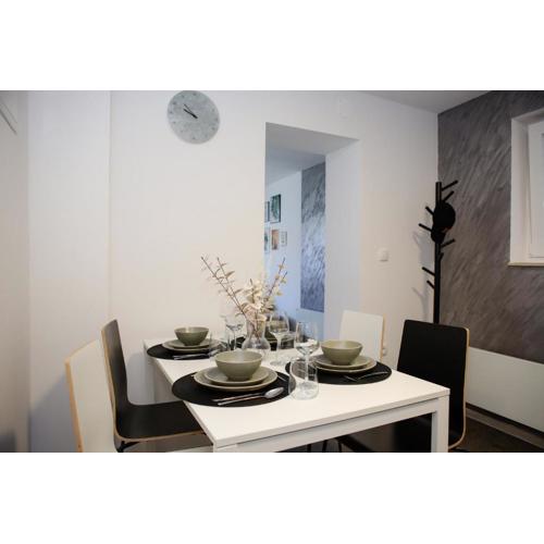 Apartman Grey