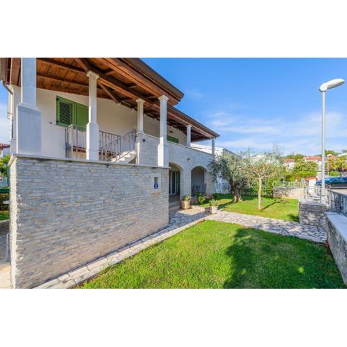 Apartman Inteuro