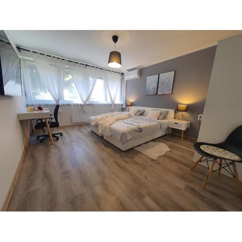 Apartman Jež 3 De Lux - free parking, self check in
