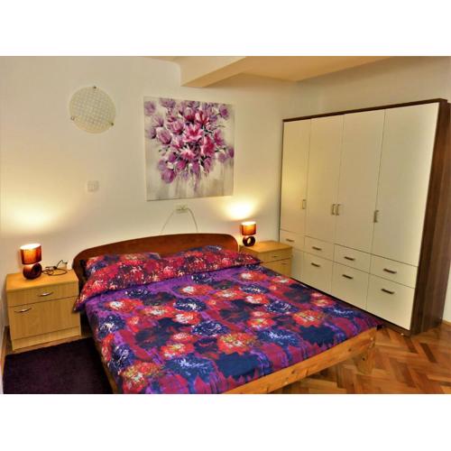 Apartman La Linea - Free parking