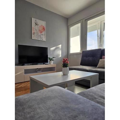 Apartman LARA