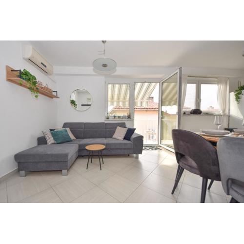 Apartman Lora