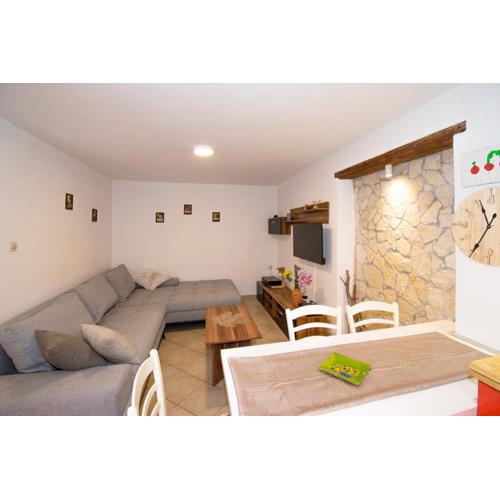 Apartman Maja 2