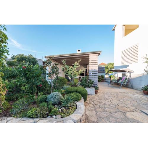 APARTMAN MAKSAN