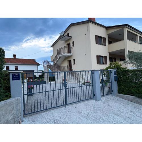 Apartman Medica