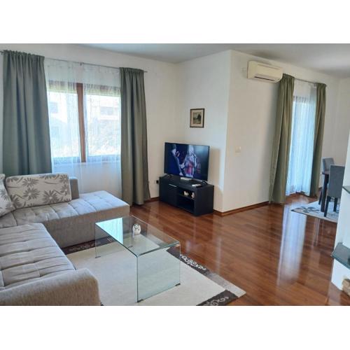 Apartman Mira