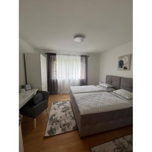 Apartman Mira