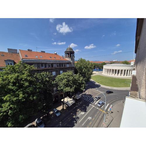 Apartman Mislav. Udoban apartman u centru grada.