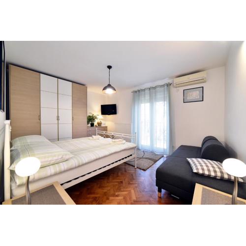 Apartman Nola