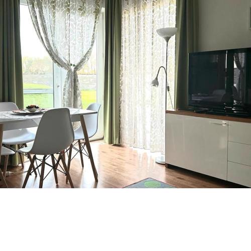 Apartman pri X Bionic Sphere Samorin s vínnou pivnicou