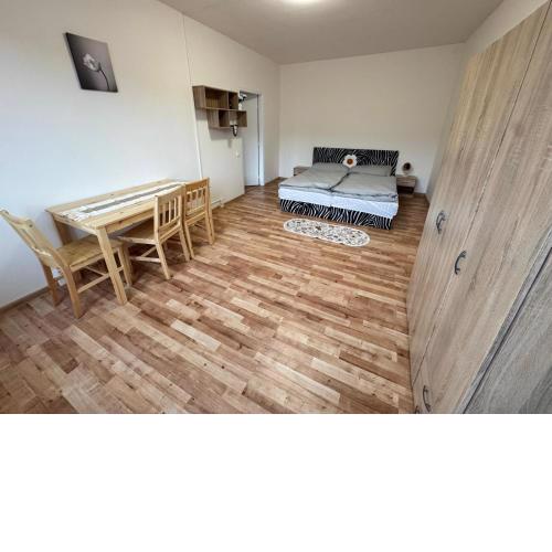 Apartmán pro 4 osoby, Kraslice