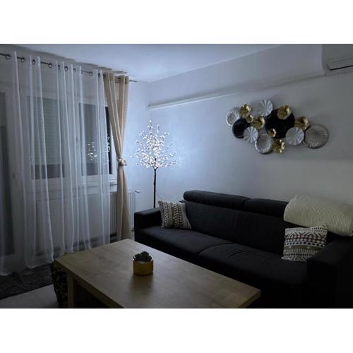 Apartman Slavica self check in,private parking
