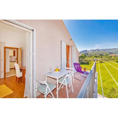 Apartman Sofia za 3 s parking blizina plaže