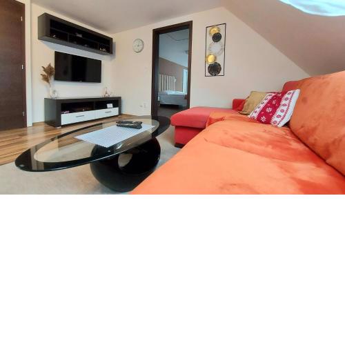 Apartmán Tajov pre 5-6 osôb, privatne parkovanie a terasa