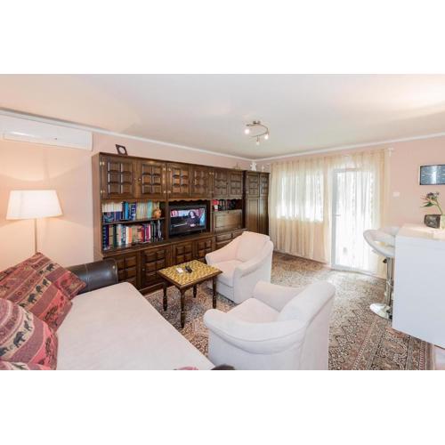 Apartman Tara