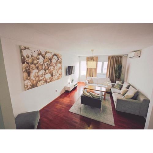 Apartman Terzić sa četiri spavaće sobe