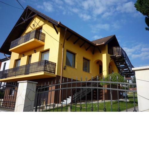 Apartmanház King