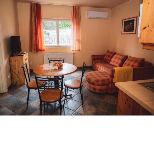 apARTmanházak Miro ház