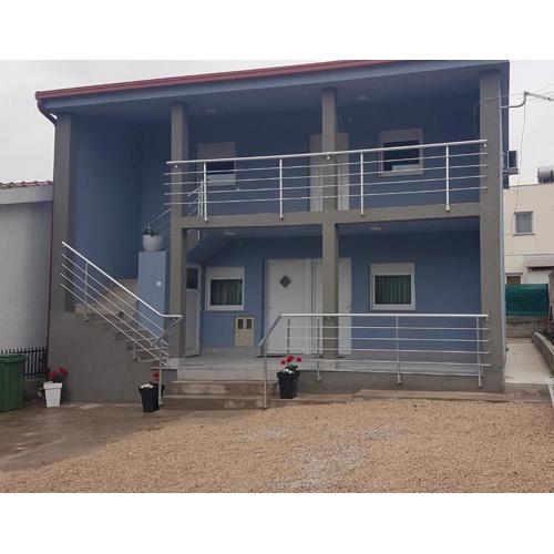 Apartmani AB