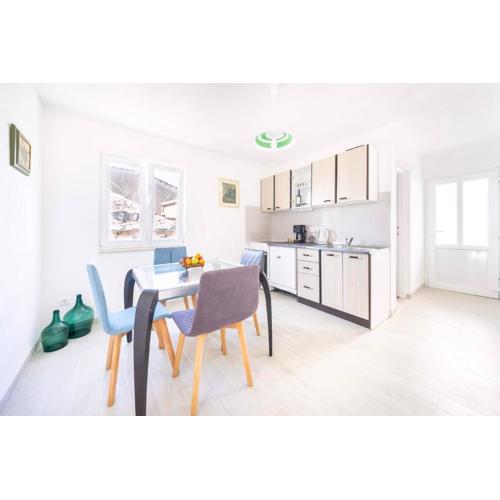 Apartmani Ada 1