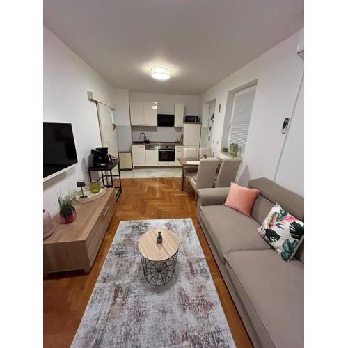 Apartmani Adele