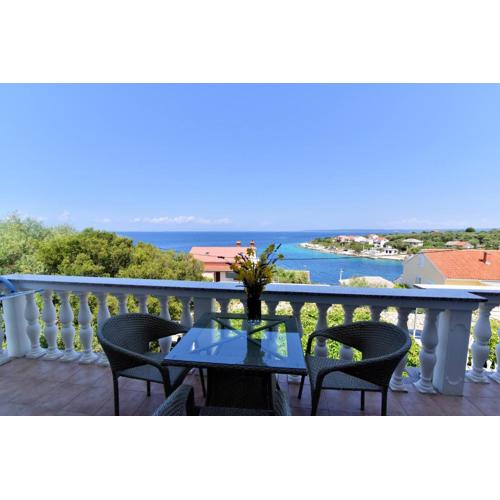 Apartmani Badurina - Crnika