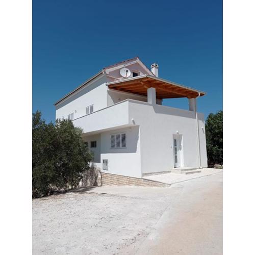 Apartmani Božava