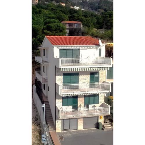 Apartmani Brela 18