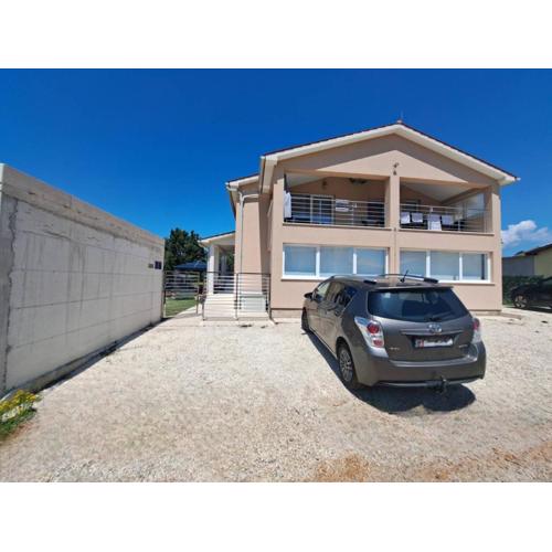 Apartmani Danica
