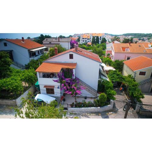 Apartmani Helena