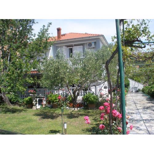 Apartmani i sobe Mara