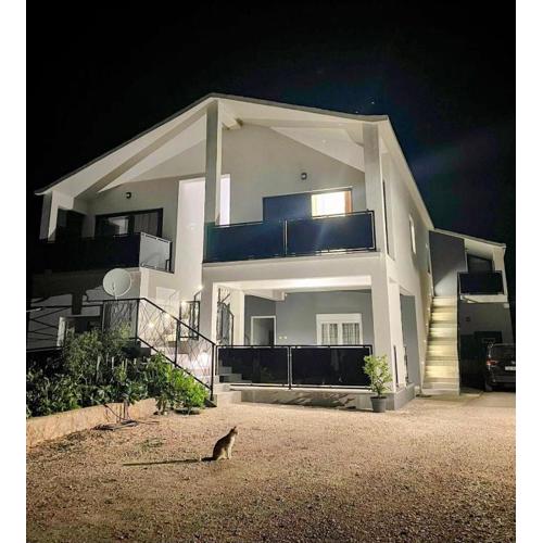 Apartmani Karla Paklenica