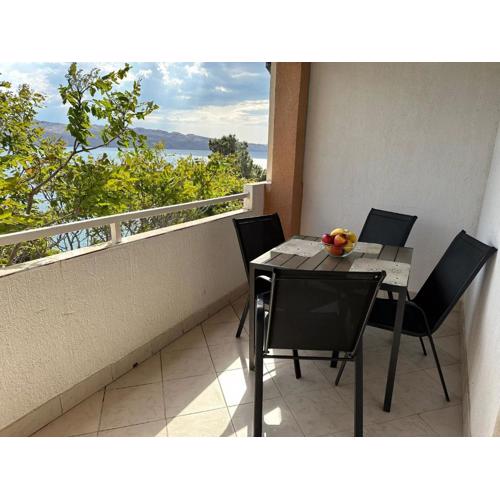 Apartmani Karlobag