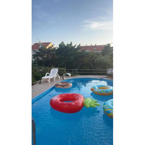 Apartmani Kasteljan 1, Stara Novalja